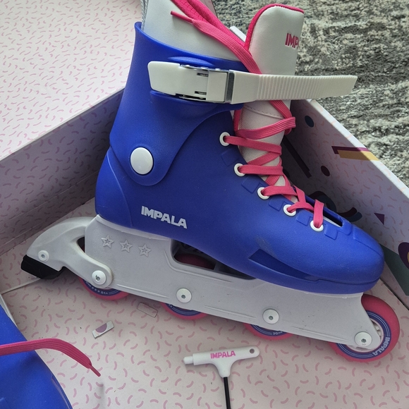 Blue and Pink IMPALA Roller Skates - Picture 3 of 6
